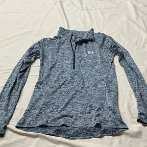 Under Armour Heathered Gray Long Sleeve Top